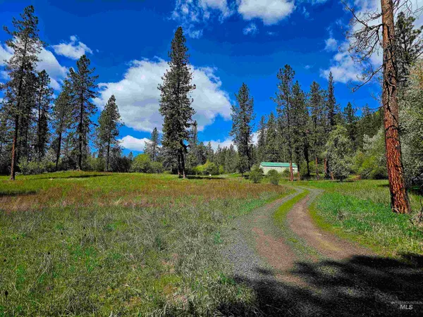 $589,000 | 115 Weedmark Way, Kamiah, ID 83536