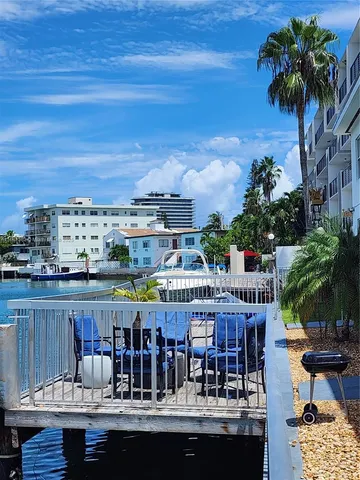 $175,000 | 8080 Tatum Waterway Drive, Unit 26, Miami Beach, FL 33141