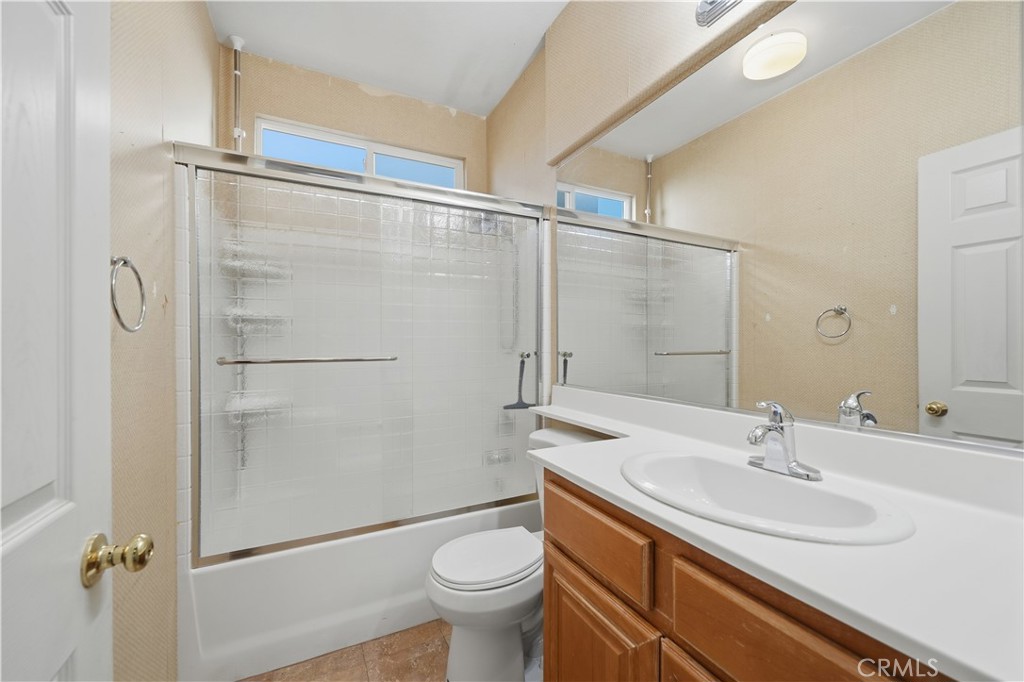 30923 Lajoe Street Menifee, CA 92584 - Photo 21 of 39 Full downstairs bathroom