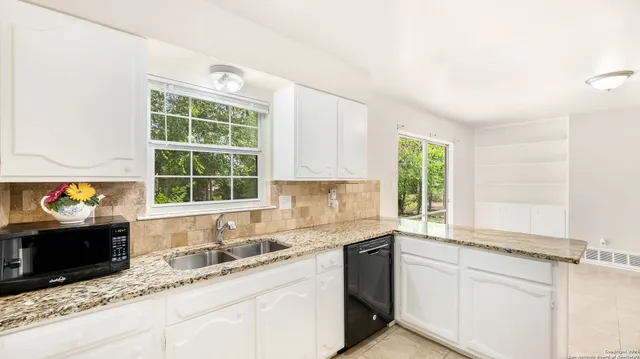 $250,000 | 8019 Riata Avenue, San Antonio, TX 78227