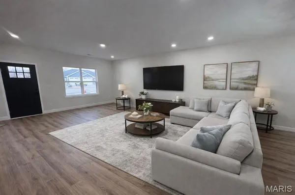 $435,000 | 426 Honeysuckle Drive, Hannibal, MO 63401