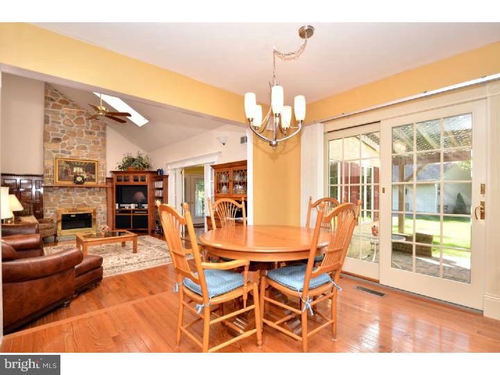 543 Taylor Road Downingtown, PA 19335 - Photo 13 of 25 Breakfast Room