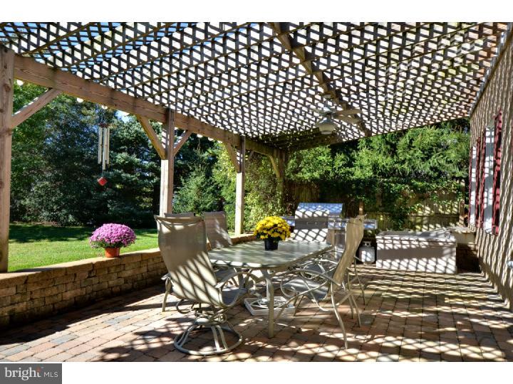 543 Taylor Road Downingtown, PA 19335 - Photo 16 of 25 Patio