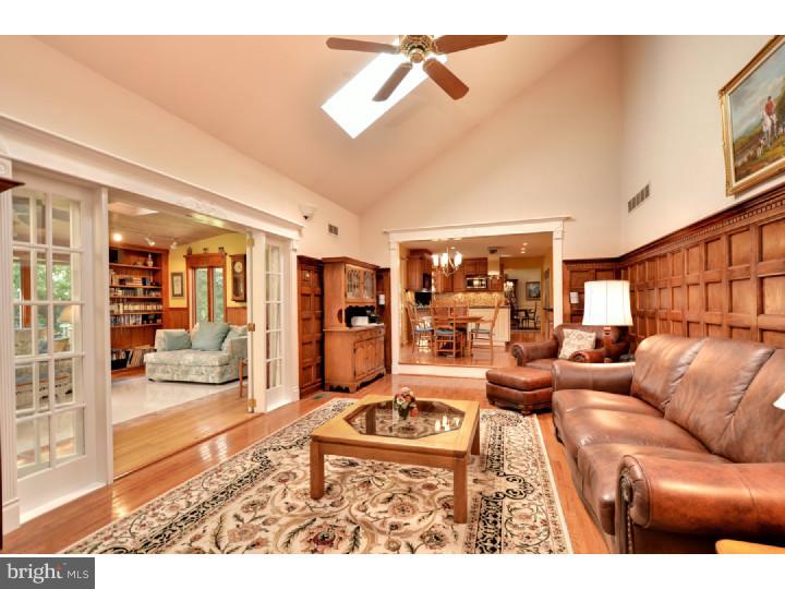 543 Taylor Road Downingtown, PA 19335 - Photo 6 of 25 Family Room