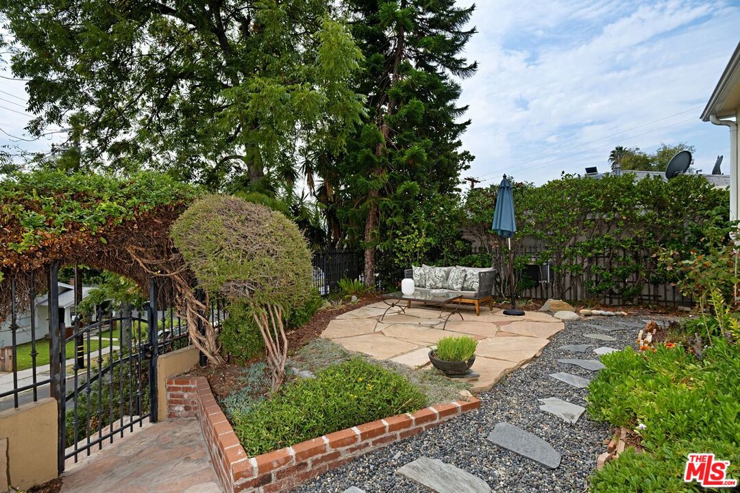 4905 Wiota Street Los Angeles, CA 90041 - Photo 3 of 38 a view of a backyard with sitting area