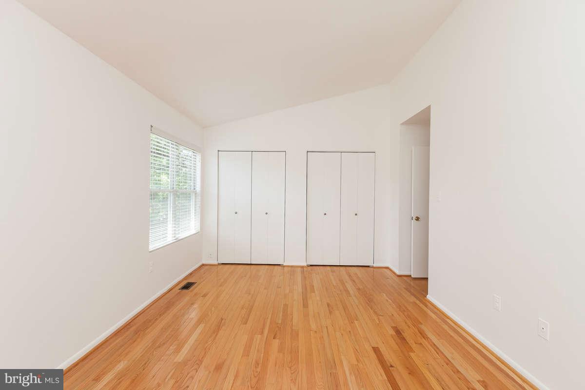 2900 Schoolhouse Circle Silver Spring, MD 20902 - Photo 14 of 29 Interior General