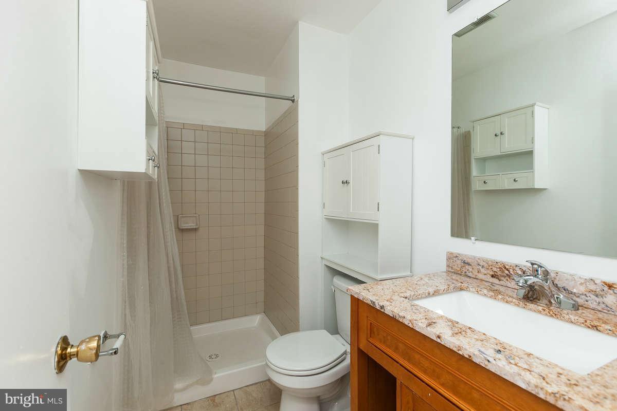 2900 Schoolhouse Circle Silver Spring, MD 20902 - Photo 15 of 29 Interior General