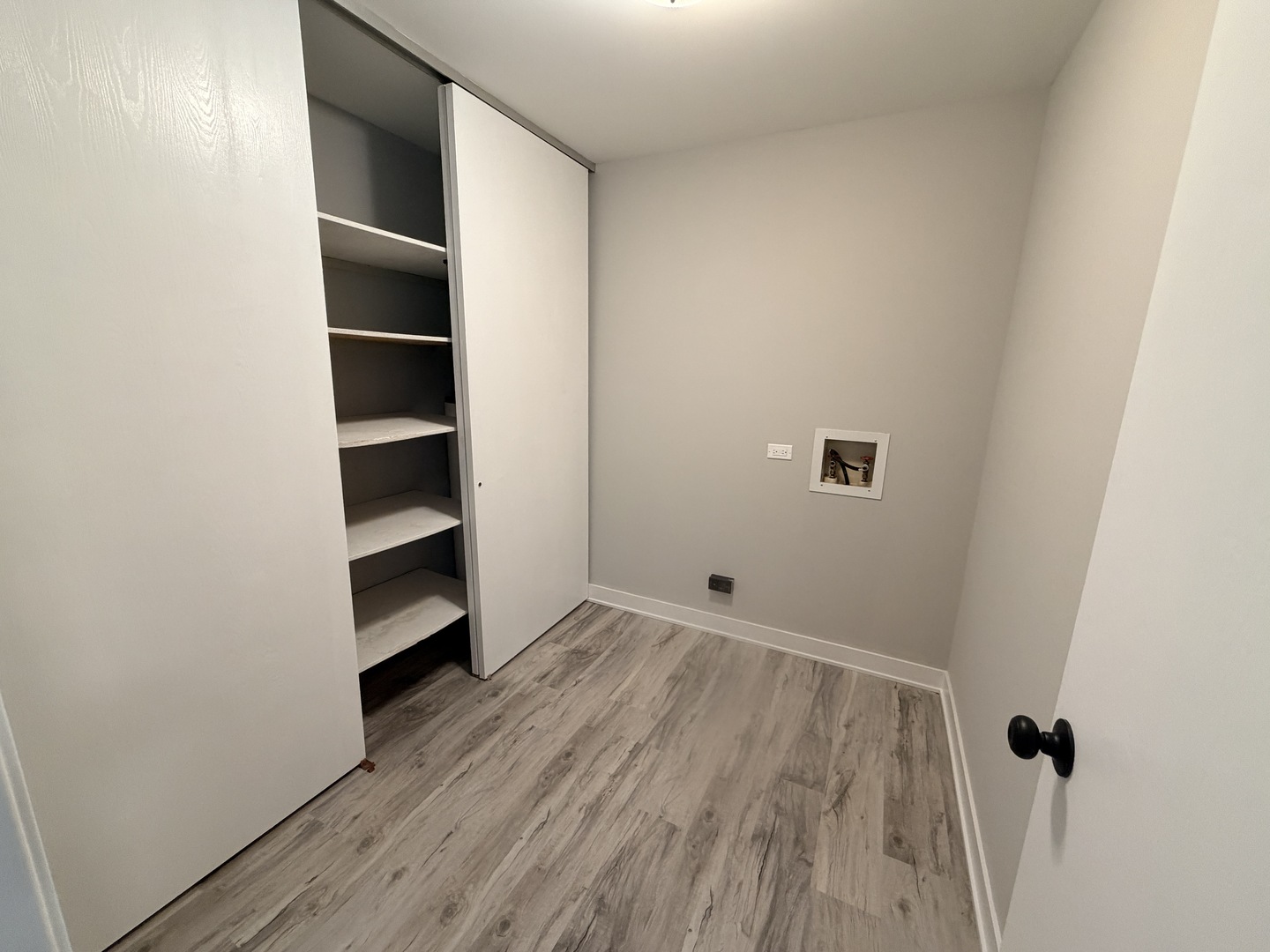 1460 Stonebridge Circle, Unit G9 Wheaton, IL 60189 - Photo 12 of 15