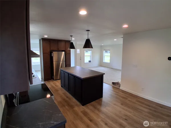 $379,500 | 220 Chris Road, Pe Ell, WA 98572