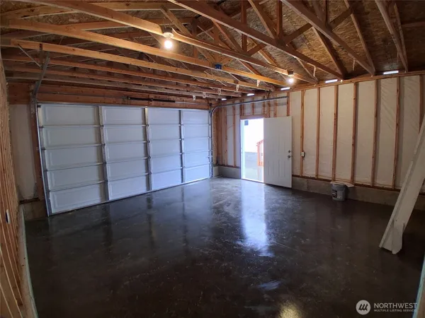 $379,500 | 220 Chris Road, Pe Ell, WA 98572