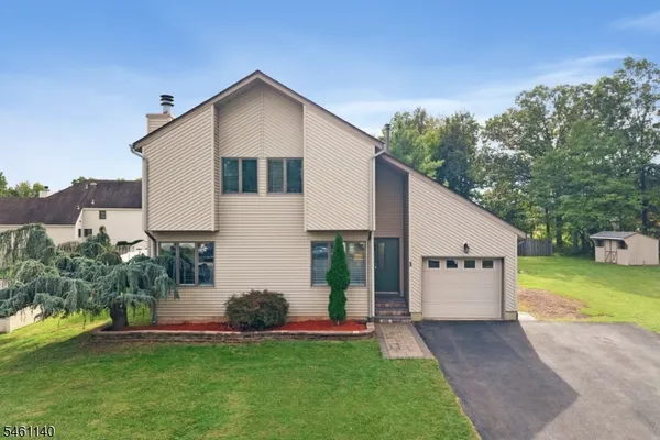 $729,000 | 3 Wythe Circle, Hillsborough, NJ 08844