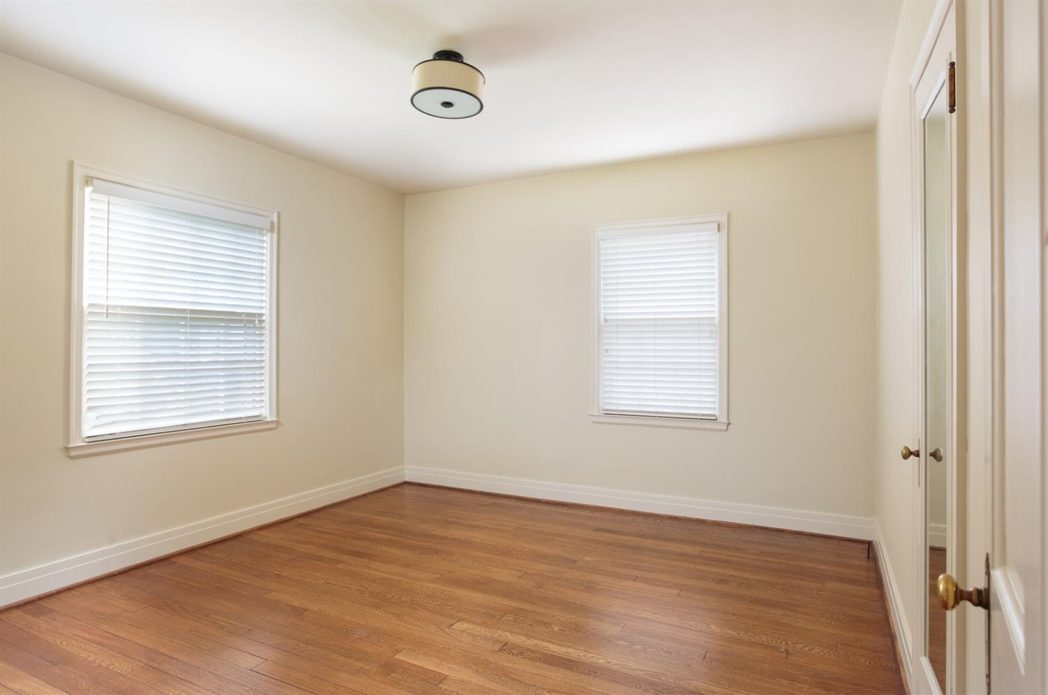 102 Romany Road Lexington, KY 40502 - Photo 5 of 16 Photo 5