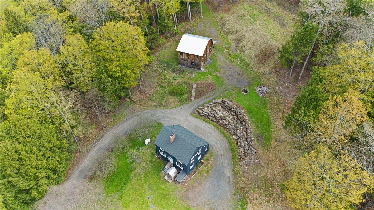 278 Spring Road Tunbridge, VT 05077 - Photo 45 of 52