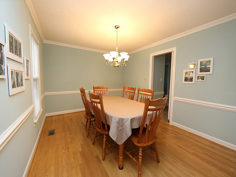 7025 Valley Drive Raleigh, NC 27612 - Photo 6 of 13 Photo 6