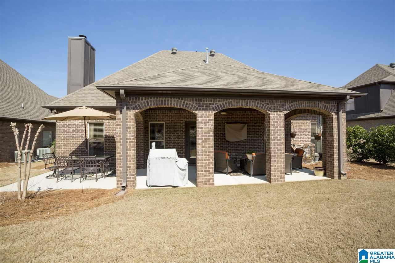 385 Strathaven Drive Pelham, AL 35124 - Photo 3 of 40