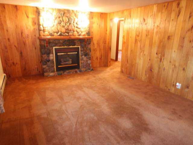 5935 Channel Drive Rhinelander, WI 54501 - Photo 4 of 19 Gallery Image 4