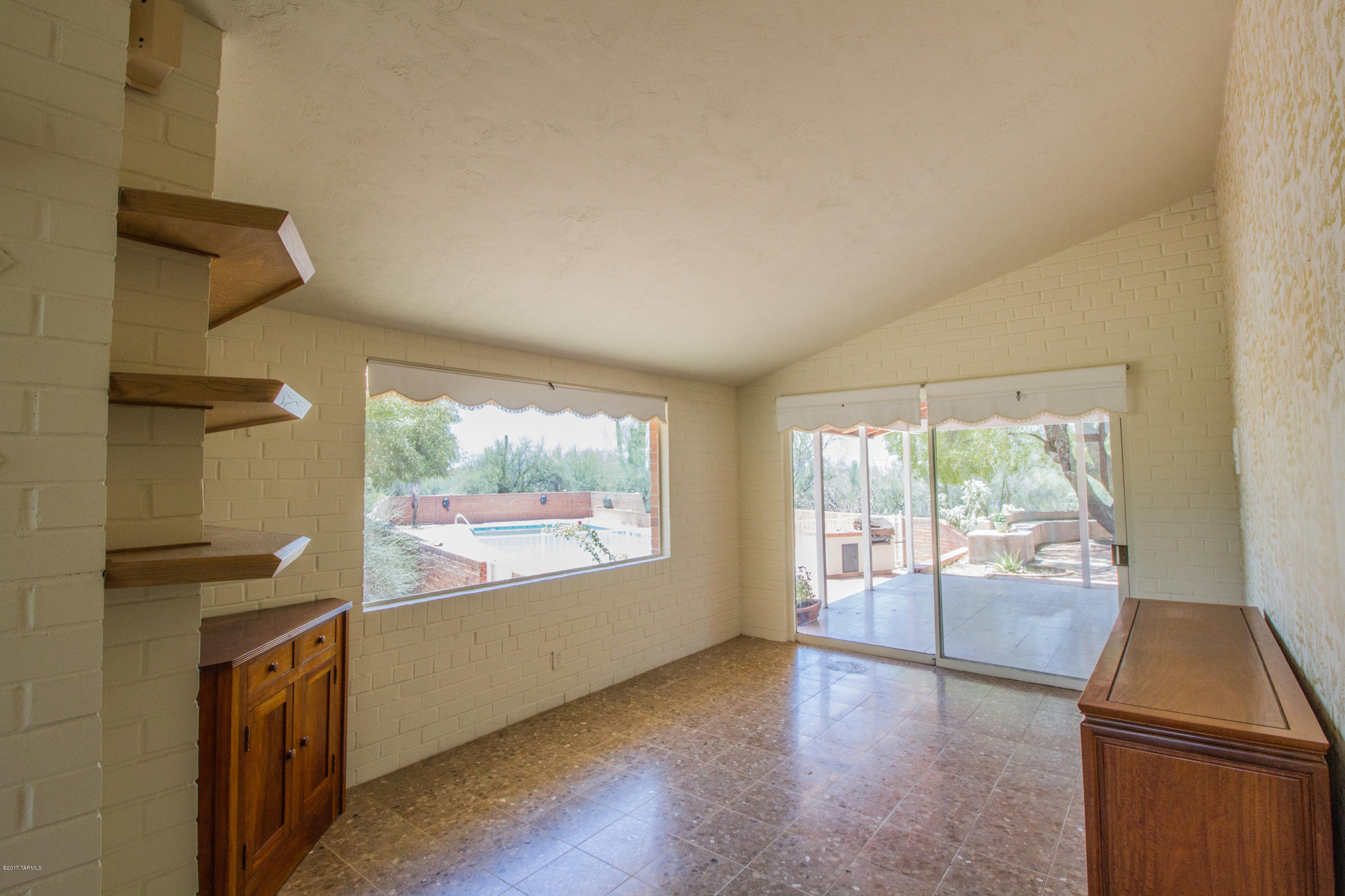 945 West Panorama Road Tucson, AZ 85704 - Photo 9 of 41 Gallery Image 9