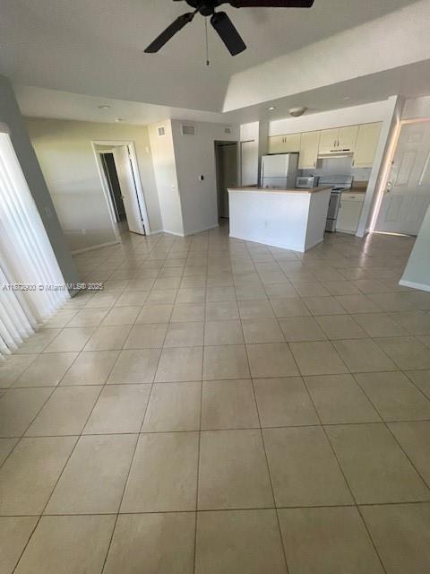 4751 Via Palm Lakes, Unit 419 West Palm Beach, FL 33417 - Photo 10 of 11