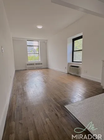 $4,800 | 304 East 20th Street, Unit 4F | Gramercy