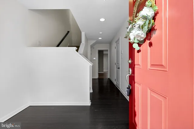 $399,900 | 827 Lissicasey Loop, Middletown, DE 19709