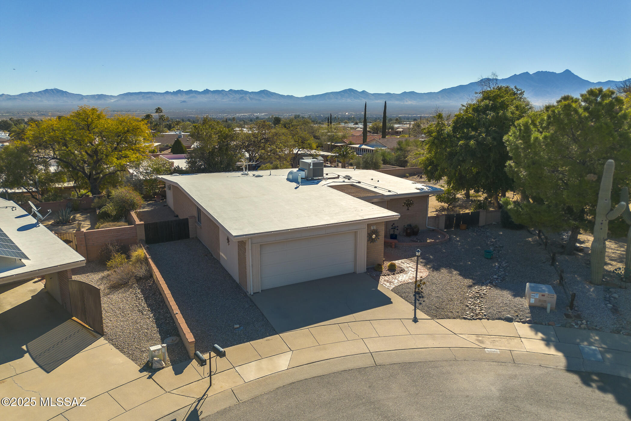 713 West Rio-Altar Green Valley, AZ 85614 - Photo 1 of 50 Gallery Image 1