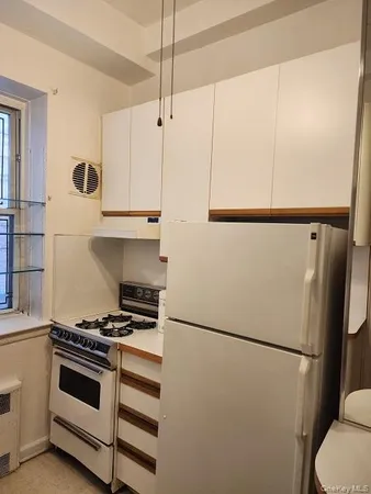 $2,750 | 102-55 67th Drive, Unit LF | Forest Hills Ward