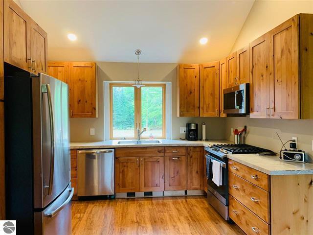 2775 East 34 Road Cadillac, MI 49601 - Photo 7 of 23 1892950-6