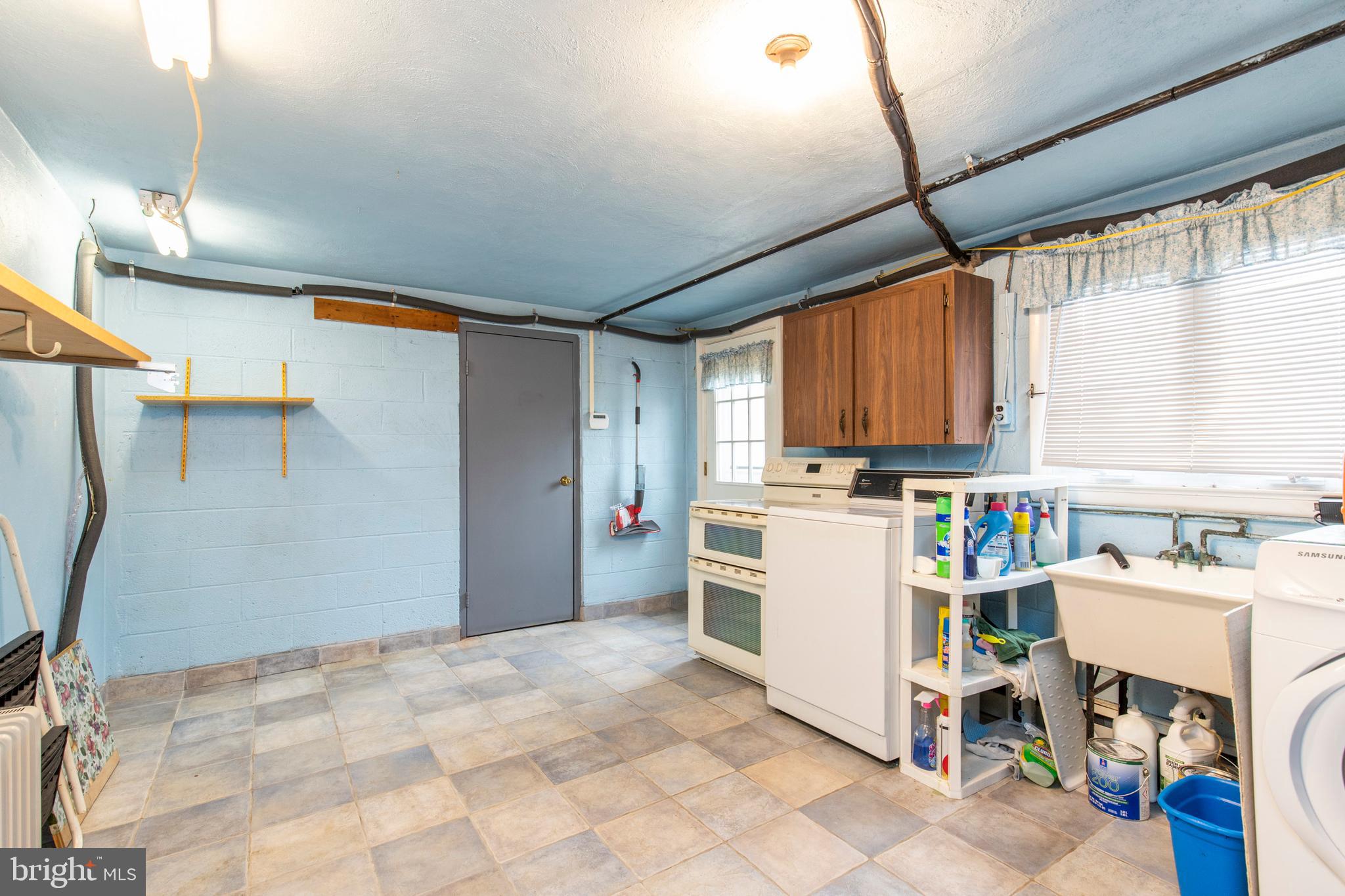 101 James Road Broomall, PA 19008 - Photo 19 of 32 Laundry / Mud Room, Garage access & Outside Exit