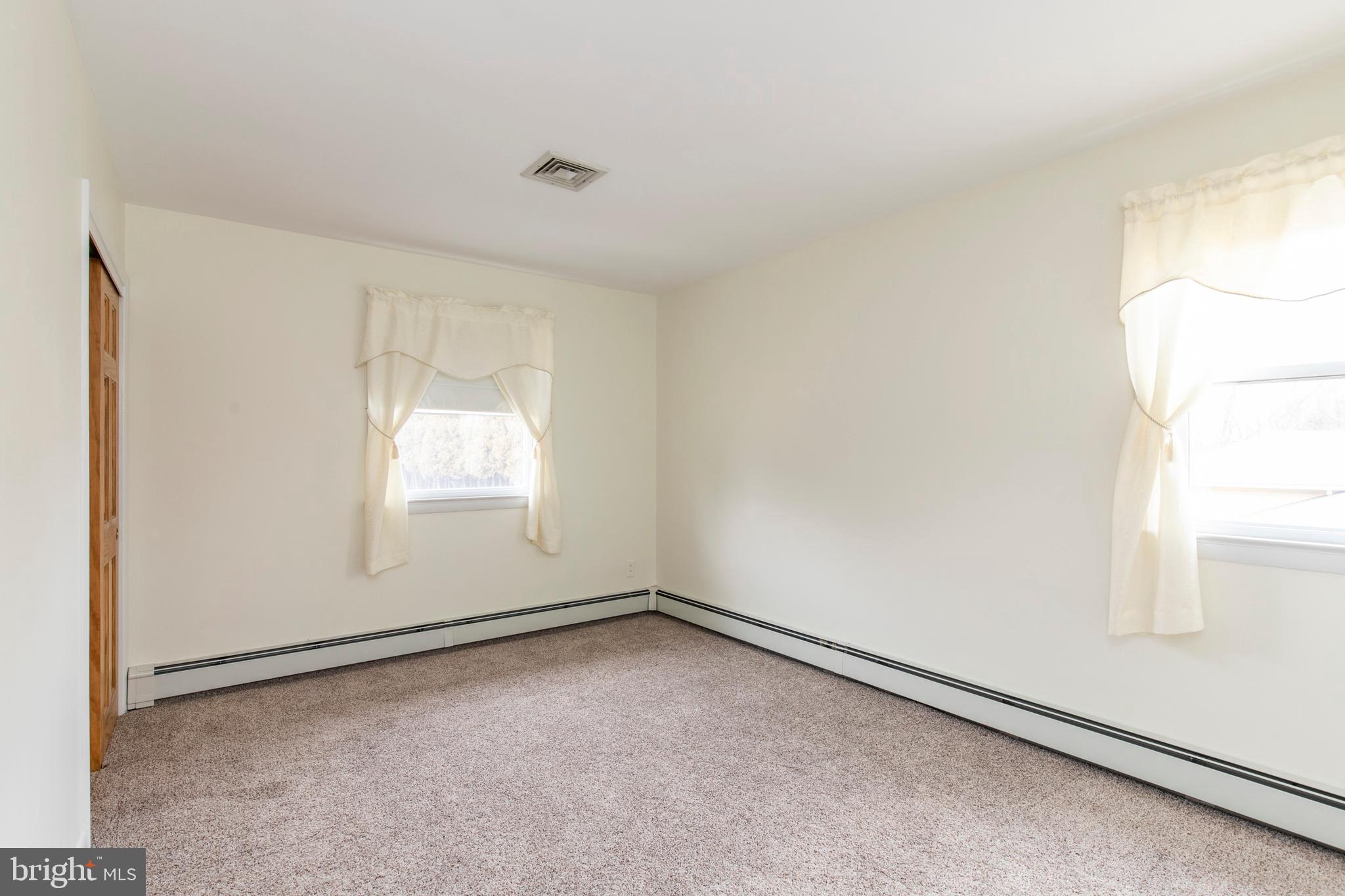 101 James Road Broomall, PA 19008 - Photo 22 of 32 Second Bedroom