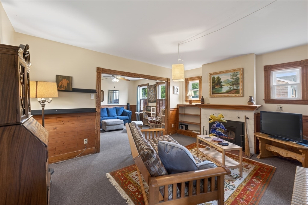34 Bridge Street Fairhaven, MA 02719 - Photo 15 of 34