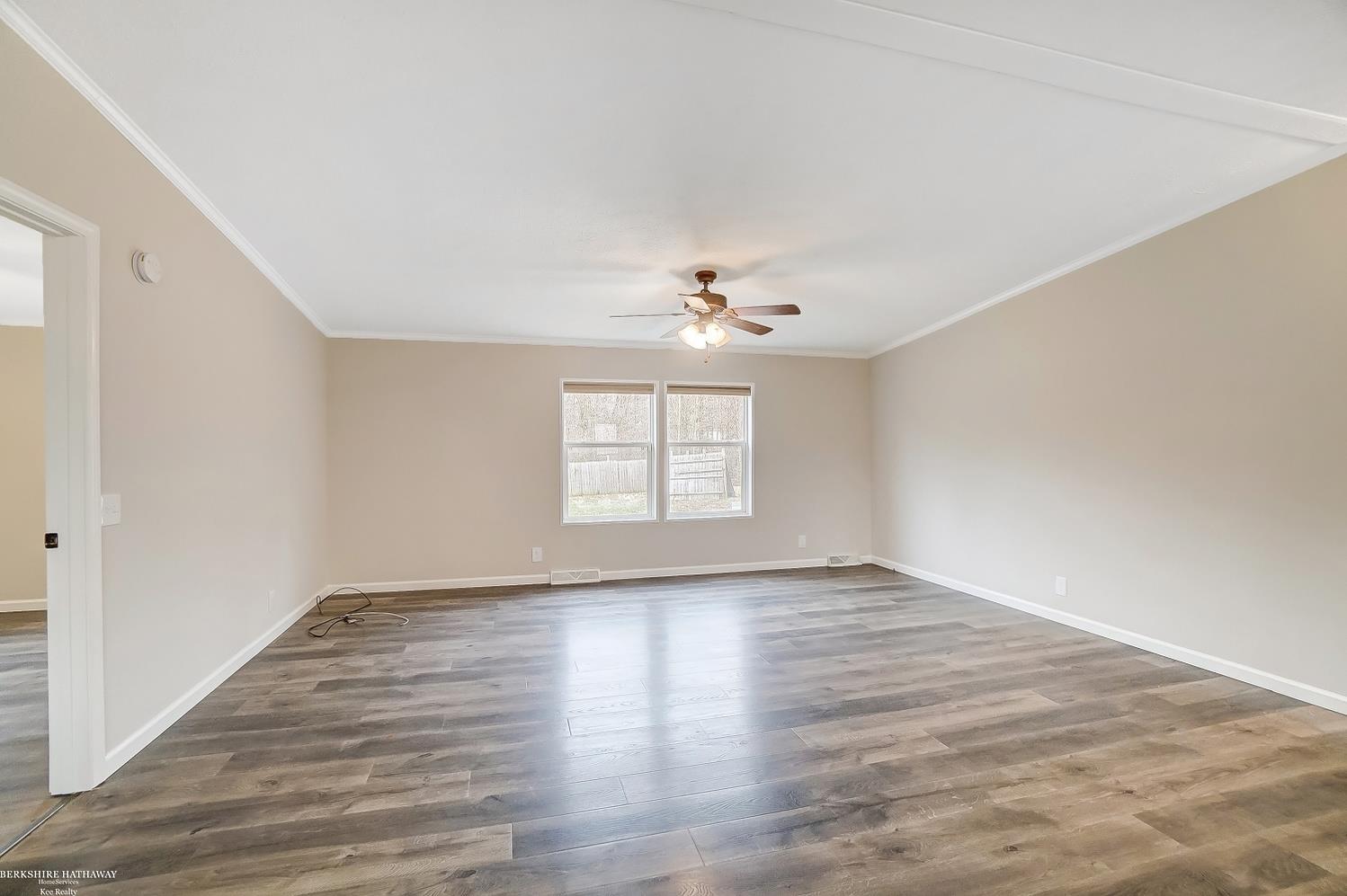 43231 Willow Road New Boston, MI 48164 - Photo 8 of 36 Gallery Image 8