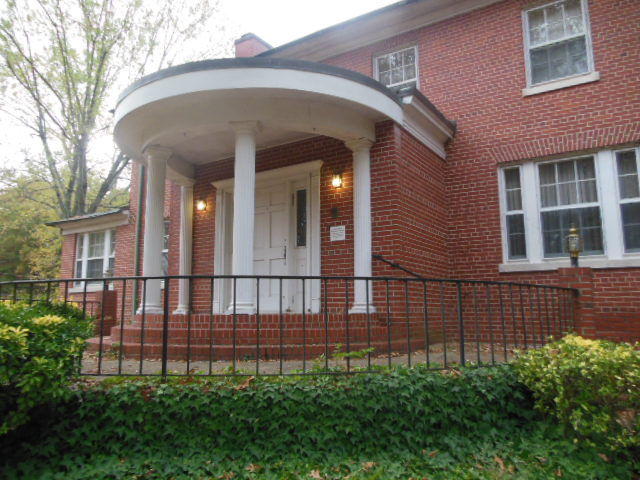 514 North Thomas Road Fort Oglethorpe, GA 30742 - Photo 3 of 11 Front Entrance