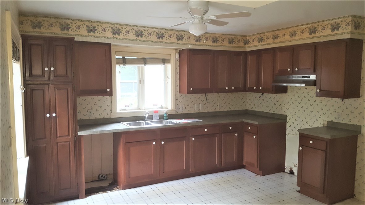 18125 Marcella Road Cleveland, OH 44119 - Photo 14 of 25 Gallery Image 14