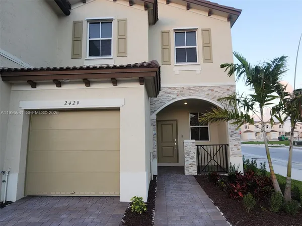 $2,600 | 2429 Southeast 28th Street, Unit 2429, Homestead, FL 33035