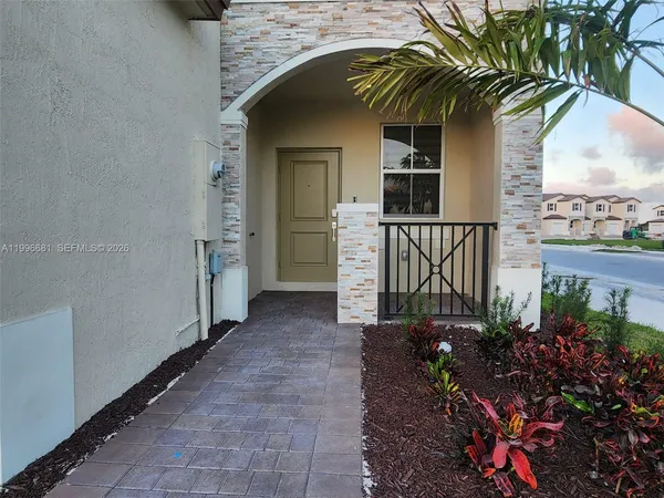 $2,600 | 2429 Southeast 28th Street, Unit 2429, Homestead, FL 33035