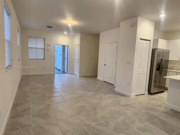 $2,600 | 2429 Southeast 28th Street, Unit 2429, Homestead, FL 33035