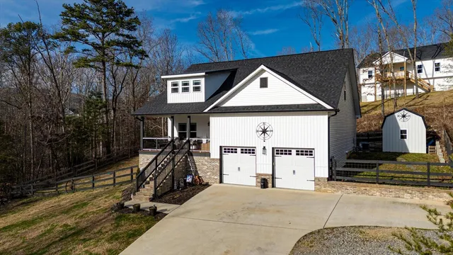 $450,000 | 118 Hidden Ridge Loop, Dunlap, TN 37327