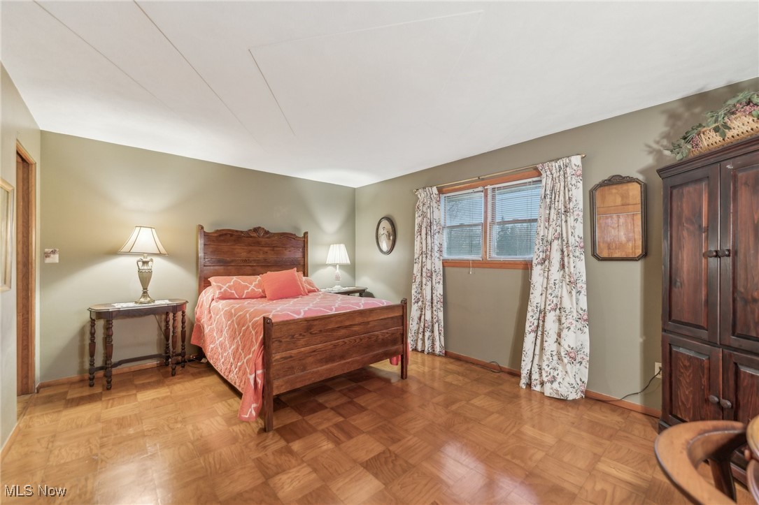 6326 Murray Ridge Road Elyria, OH 44035 - Photo 28 of 49 Bedroom with light parquet floors