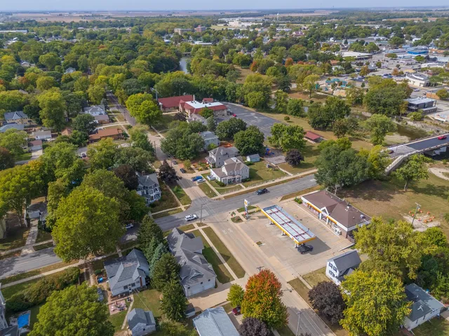 $164,900 | 304 South Mill Street, Pontiac, IL 61764