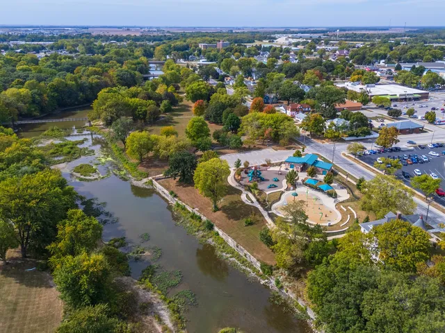 $164,900 | 304 South Mill Street, Pontiac, IL 61764