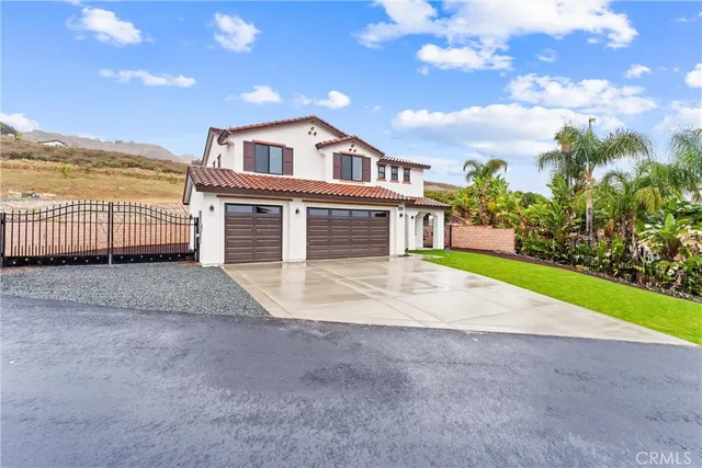 $1,150,000 | 1993 Lyon Avenue, Riverside, CA 92503