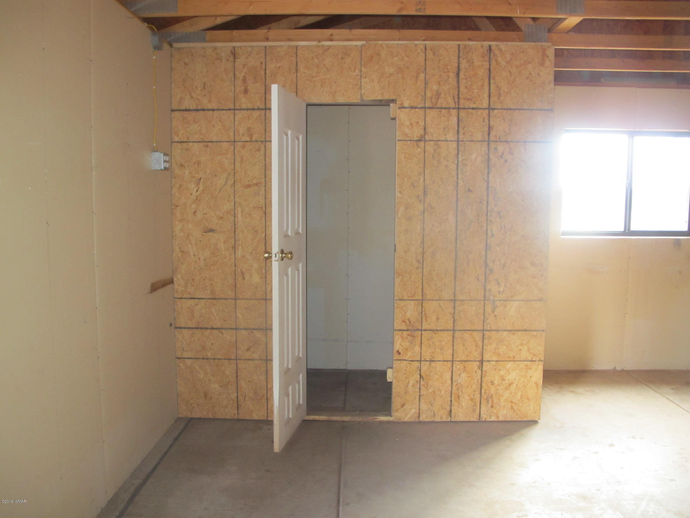 2177 Gingerbread Lane Overgaard, AZ 85933 - Photo 14 of 32