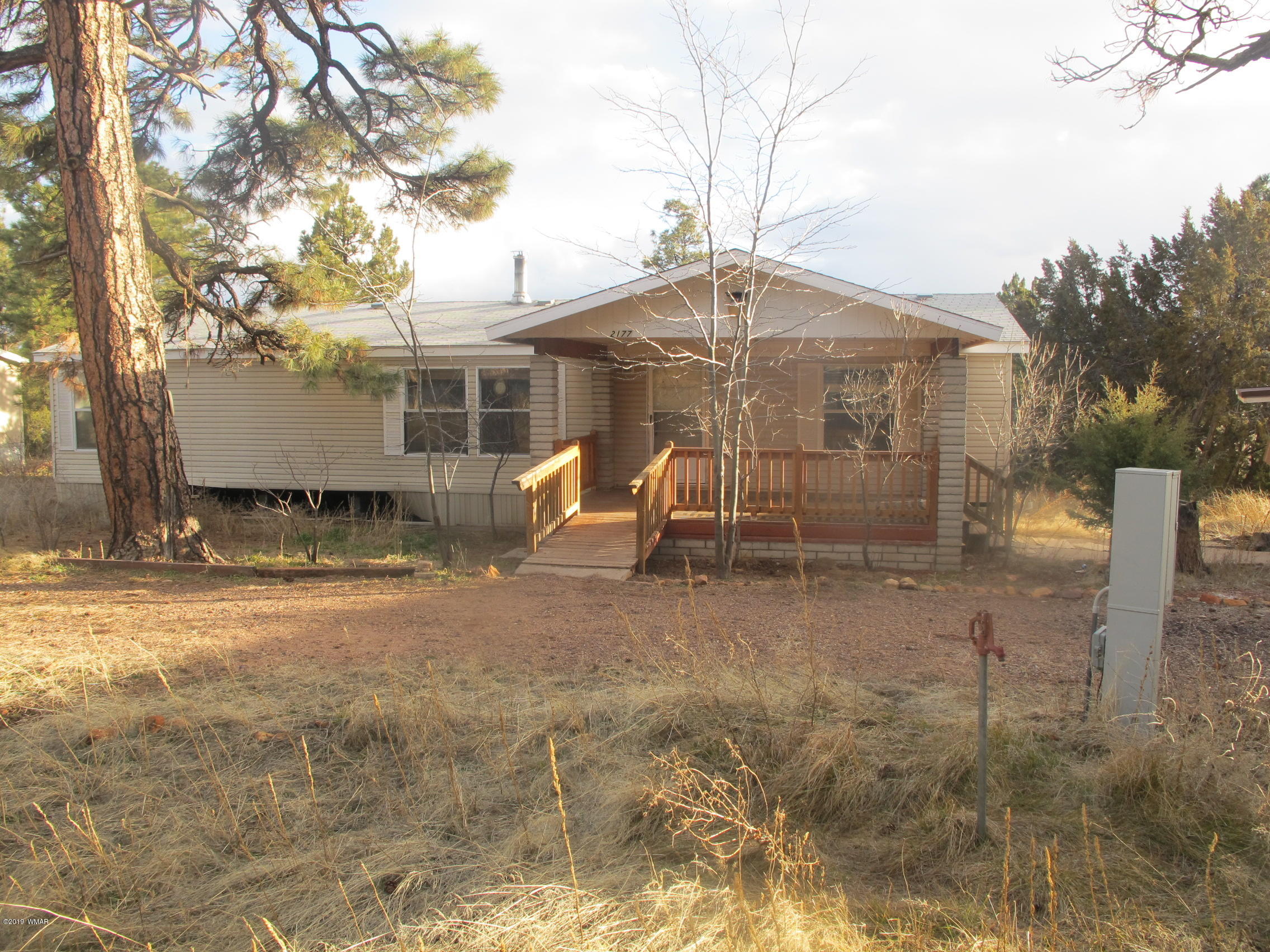 2177 Gingerbread Lane Overgaard, AZ 85933 - Photo 7 of 32