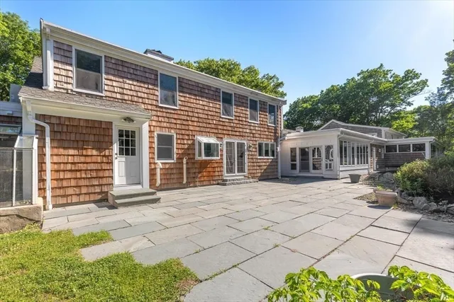 $2,850,000 | 8 Evergreen Lane, Hingham, MA 02043