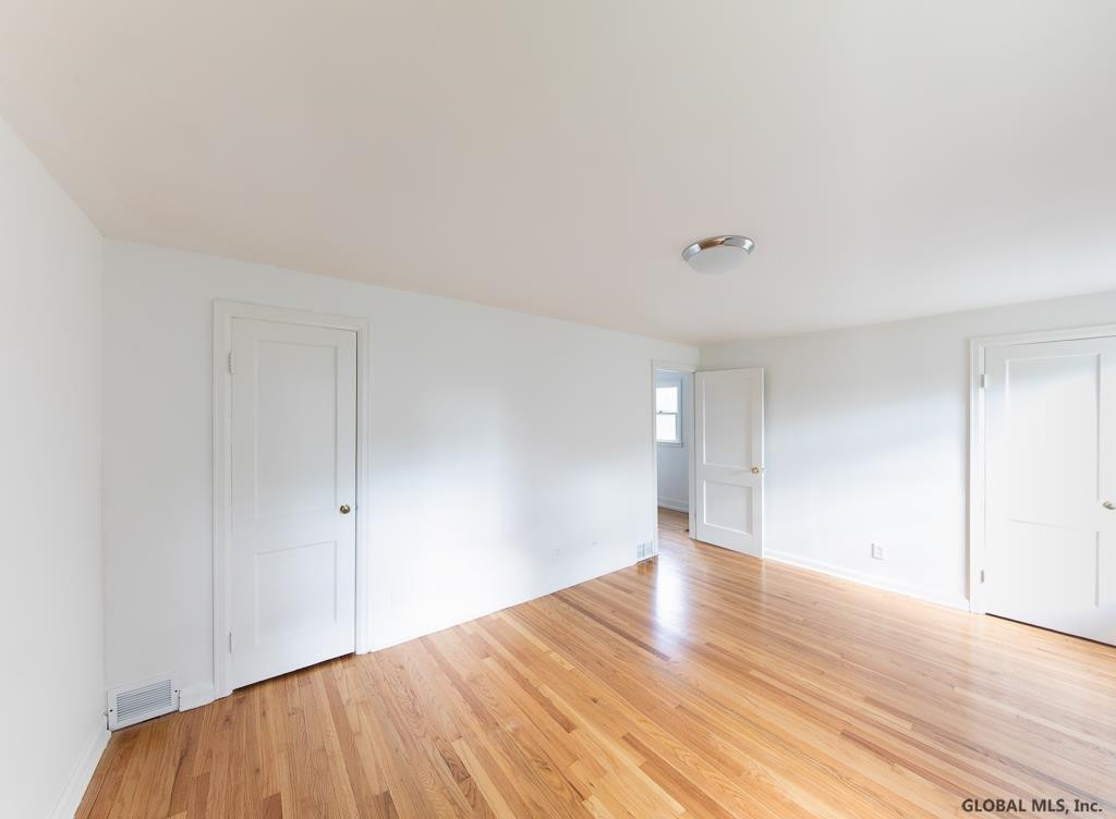 14 Fairview Road Colonie, NY 12211 - Photo 20 of 29 Photo 20