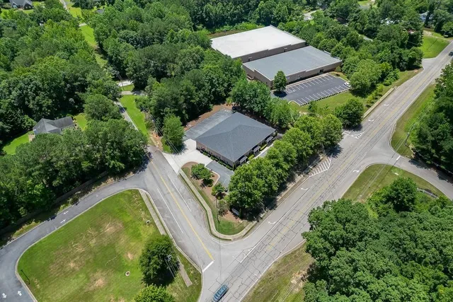 $1,499,000 | 6105 Atlanta Highway, Flowery Branch, GA 30542