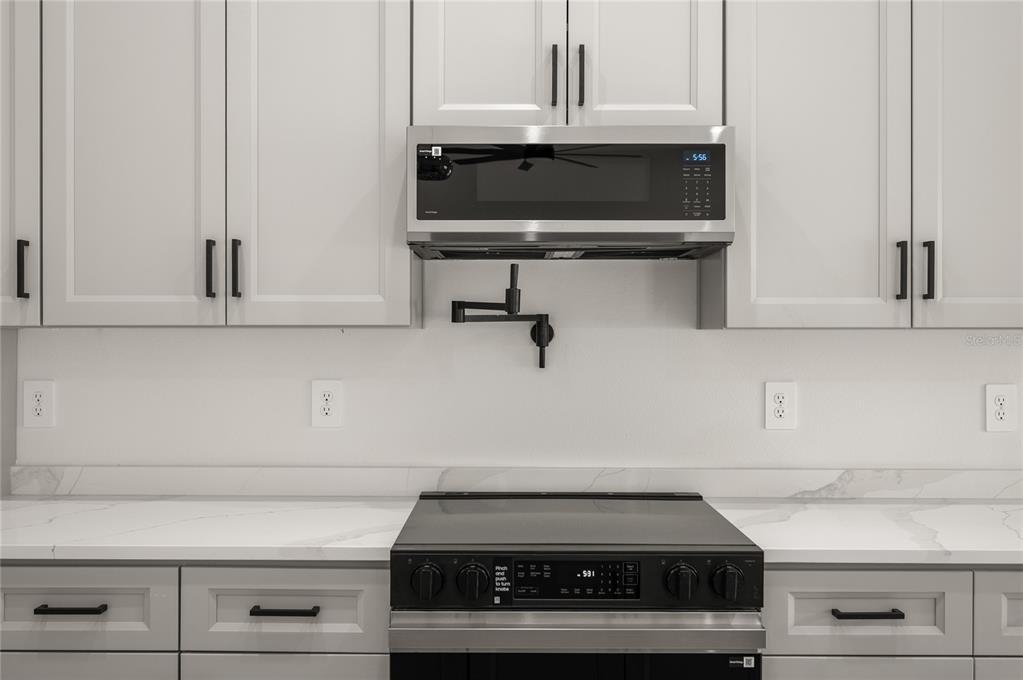 146 Coronado Road DeBary, FL 32713 - Photo 14 of 39