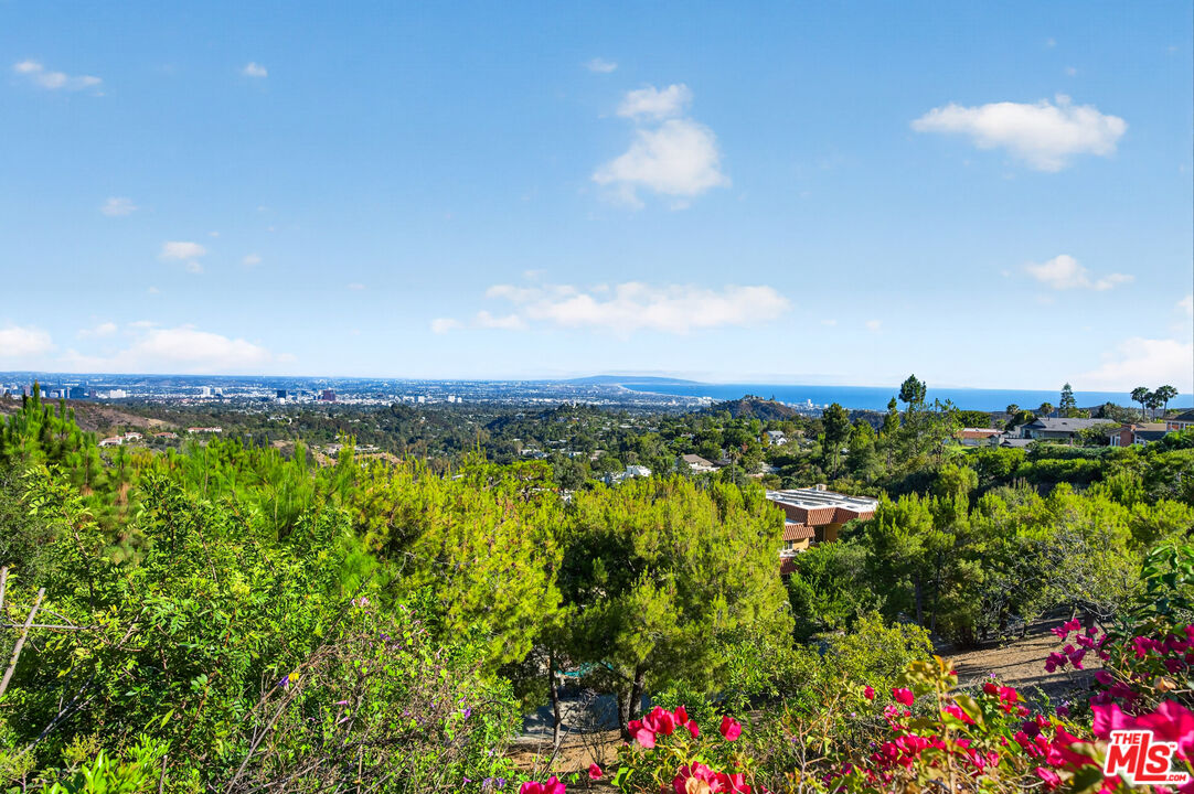2663 Cordelia Road Los Angeles, CA 90049 - Photo 62 of 65 Gallery Image 62