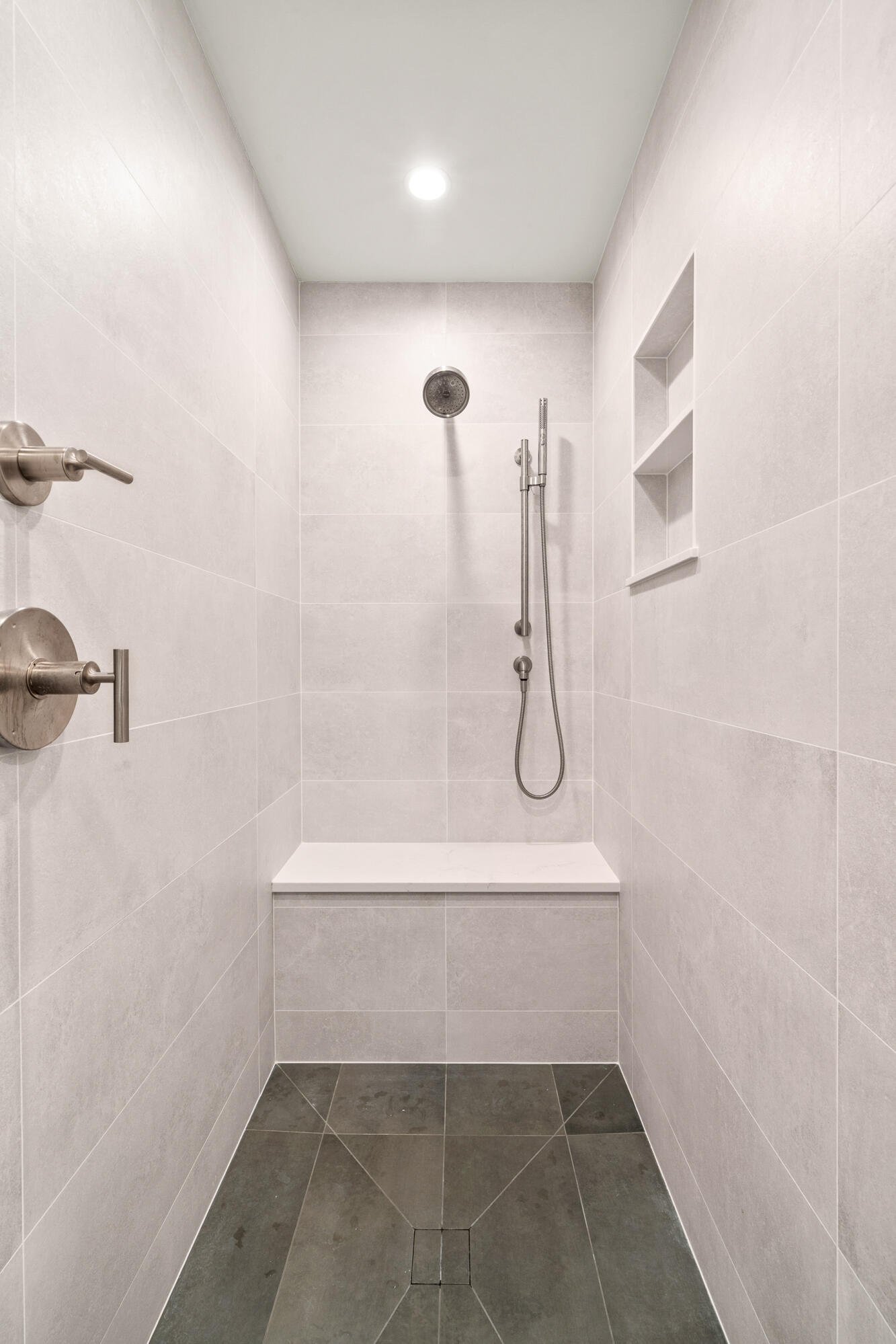 278 High Street, Unit 9 Fontana, WI 53125 - Photo 114 of 115 278 High St-88