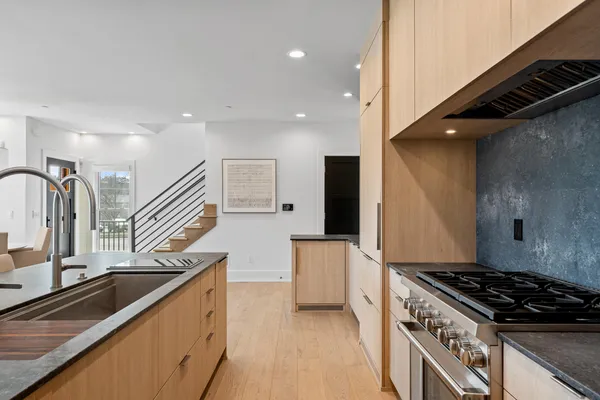 $1,765,000 | 278 High Street, Unit 9, Fontana, WI 53125